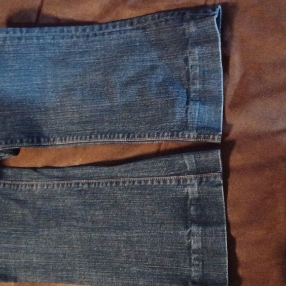 OLD NAVY, THE DREAMER, FIVE POCKET, SIZE 10 REGULAR. - Picture 12 of 13